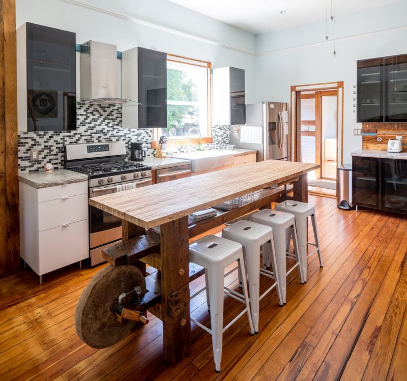 Blue Bungalow